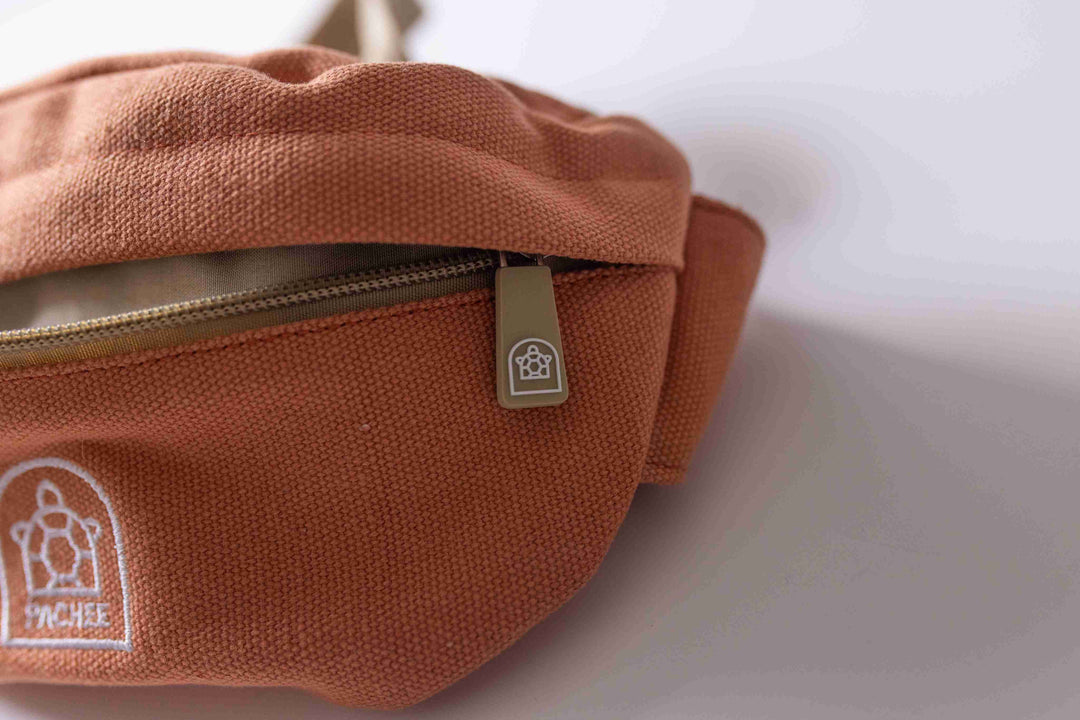 Quality kids' bum bag from Pachee, featuring durable material, strong stitching, and a secure zip for safe storage.